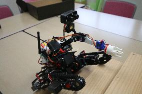 Concept Crawler Robot for Plant Inspection